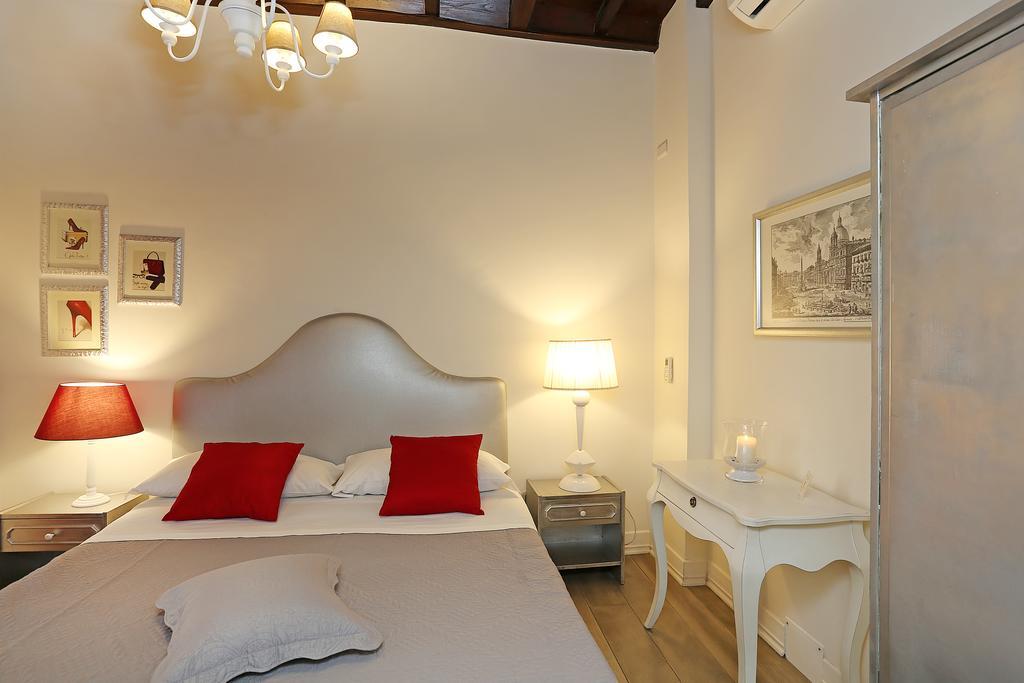 Piazzetta De' Monti Suites Rome Room photo